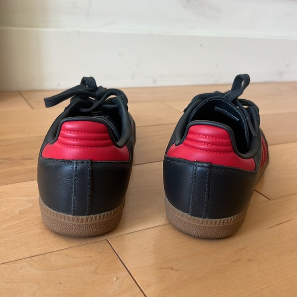 COPY - Adidas Sambas (Blue and Red OG Carbon Scarlet) - Picture 3 of 4